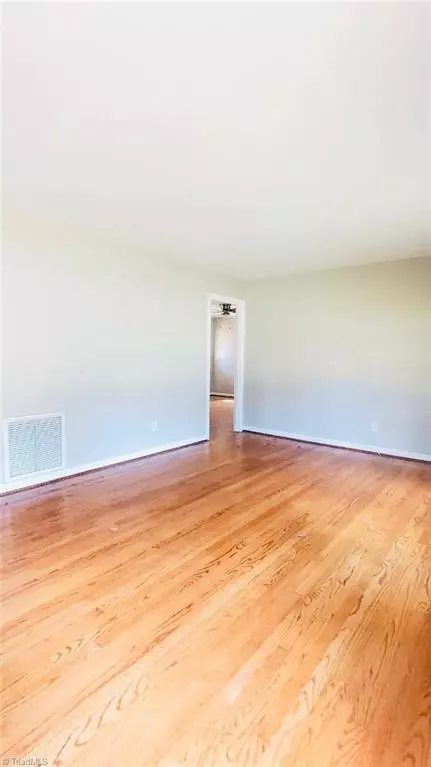 Winston-salem, NC 27104,467 Harper ST