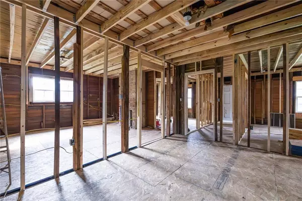 Eden, NC 27288,1440 South AVE