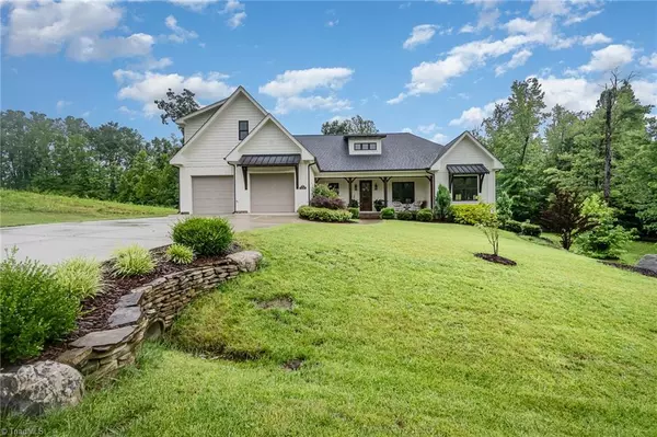 Summerfield, NC 27358,2519 Rivers Edge RD