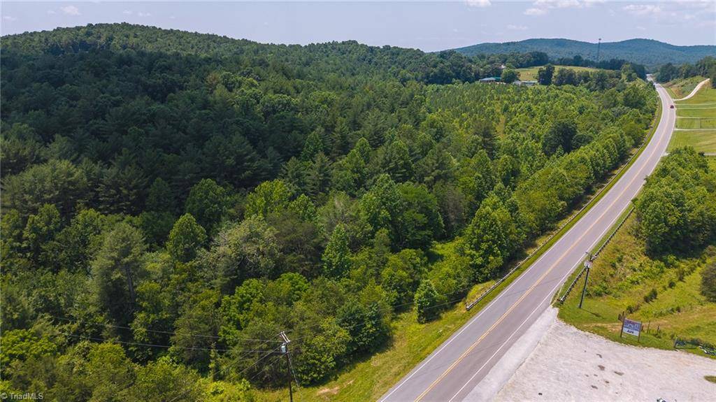 0 US Highway 64 90 W, Taylorsville, NC 28681
