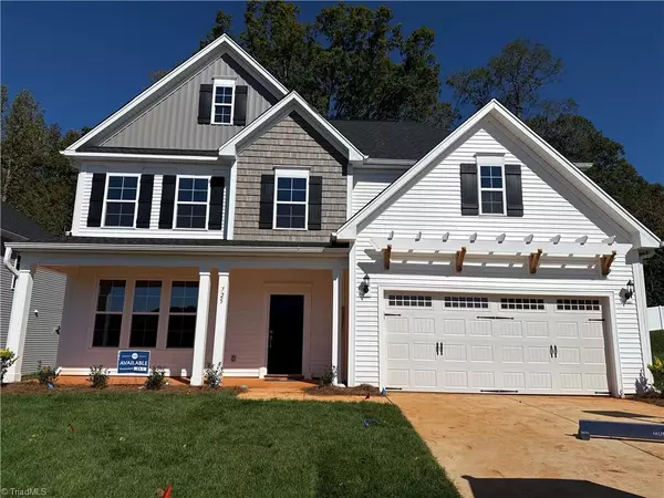 725 Cinnamon Hill DR, Winston-salem, NC 27106
