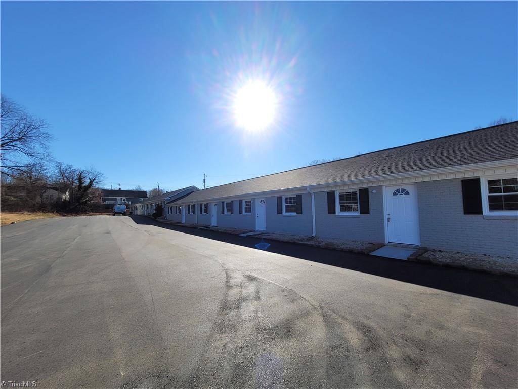 Pilot Mountain, NC 27041,800 Dodson Mill RD #1