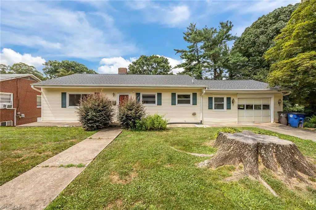 Winston-salem, NC 27101,925 Walnut ST