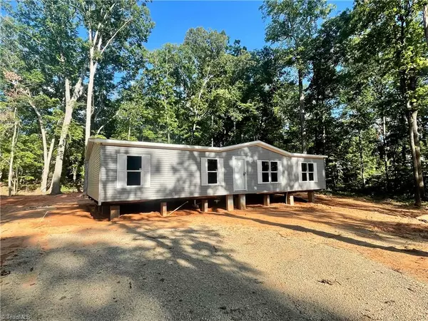 Lexington, NC 27292,152 Lester DR
