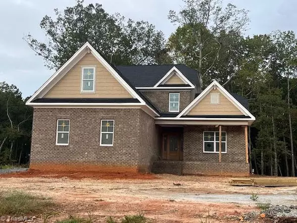 4029 Estate DR, Lewisville, NC 27023