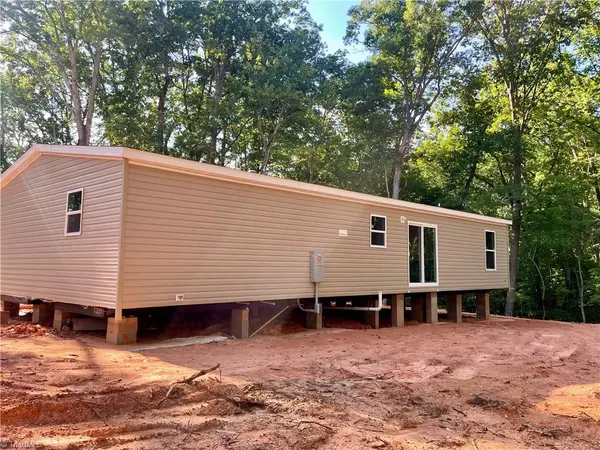 Lexington, NC 27292,154 Lester DR