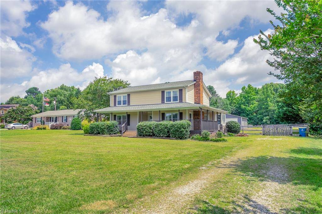 3542 Anderson Valley RD, Mcleansville, NC 27301