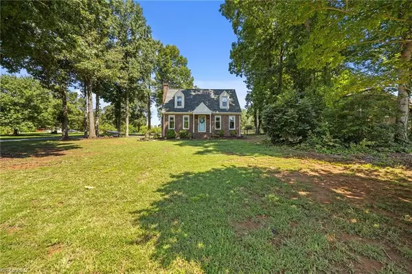 Burlington, NC 27215,4171 Williams Mill RD