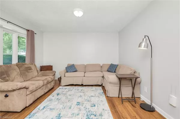 Winston-salem, NC 27105,4015 Burnham CT