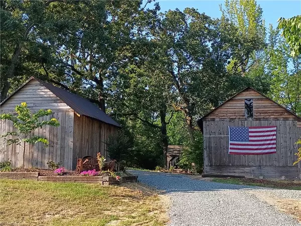 Thomasville, NC 27360,280 Hasty School RD