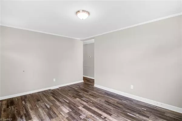 Madison, NC 27025,305 Short AVE