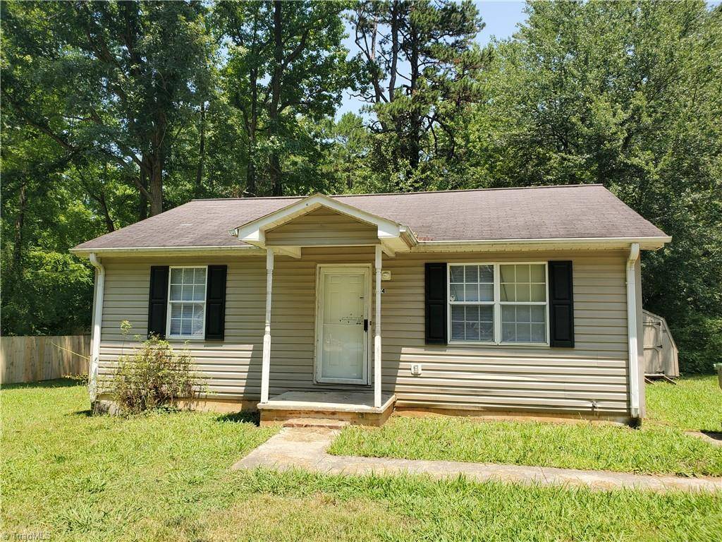104 Parker ST, Lexington, NC 27293