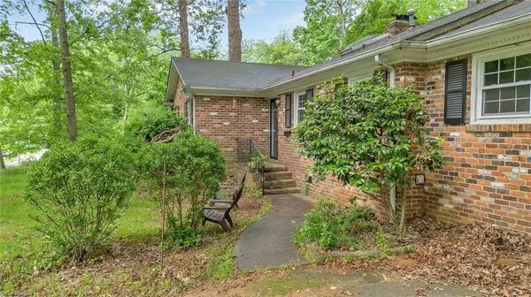 Charlotte, NC 28210,5524 Seacroft RD