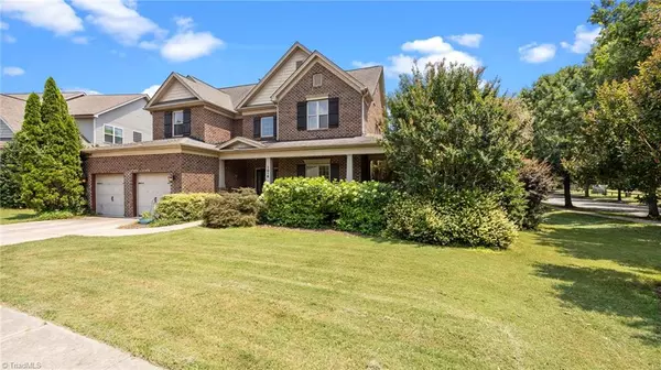 1019 Falkirk DR, Burlington, NC 27215
