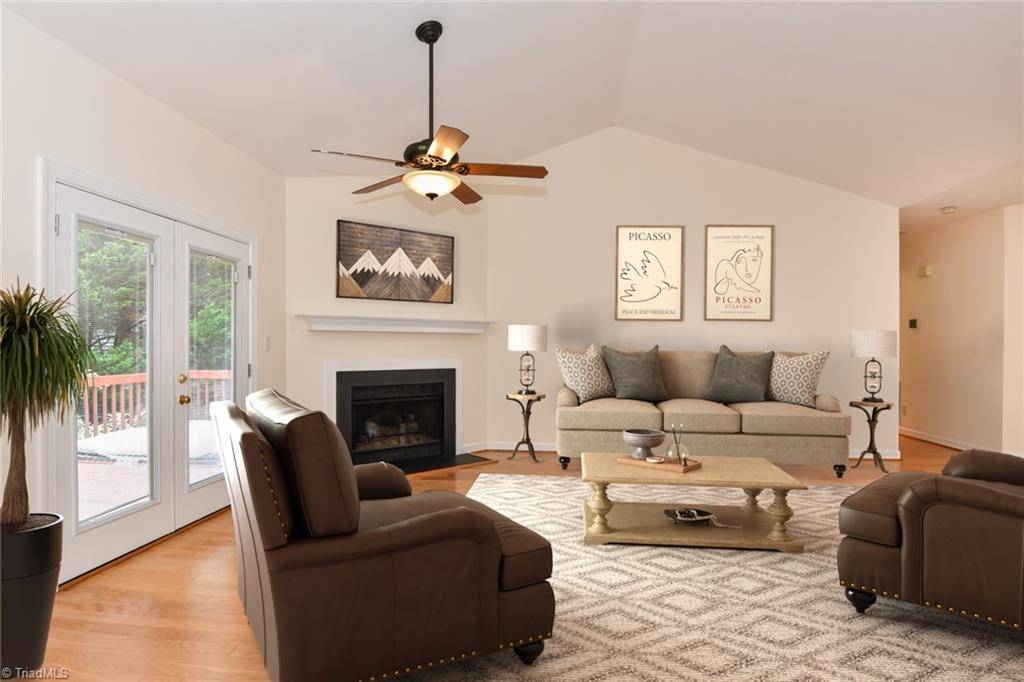 Greensboro, NC 27407,3 Bearkling PL