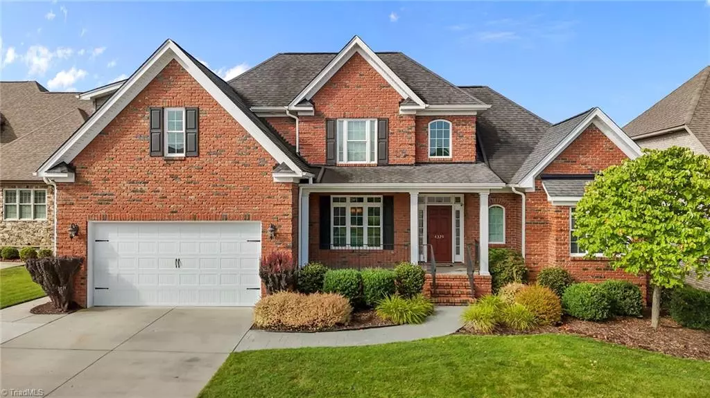 4329 Griffins Gate LN, Greensboro, NC 27407