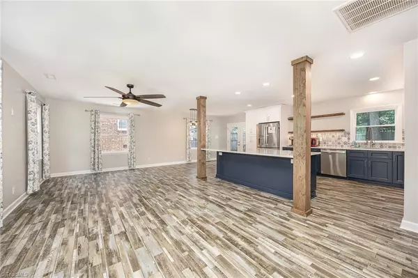 Greensboro, NC 27408,2816 Lenoir DR