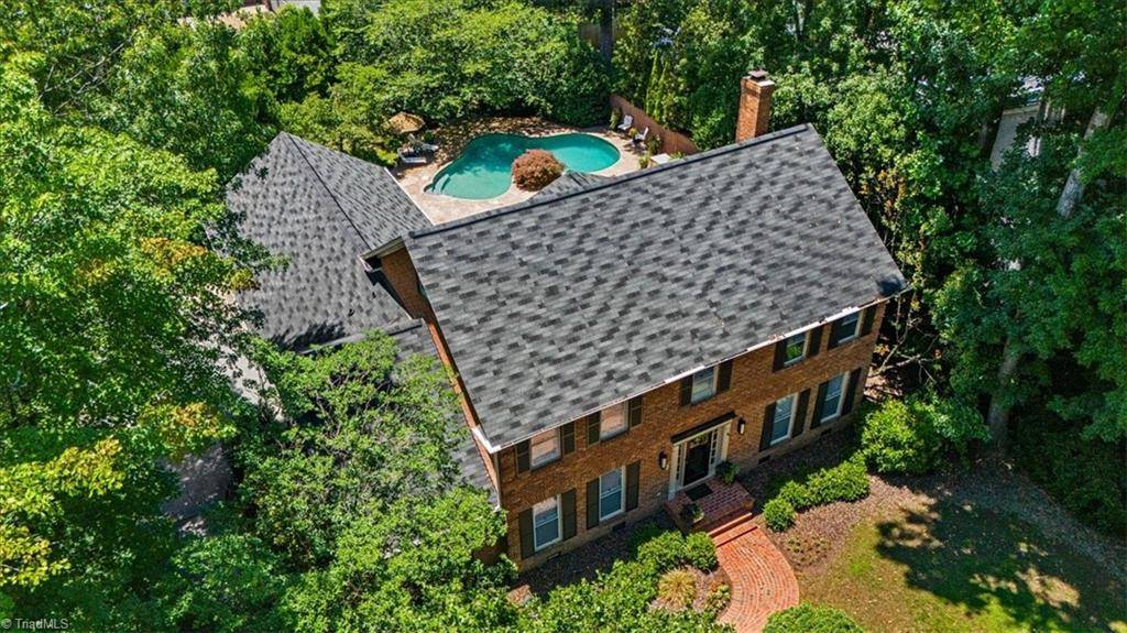 Greensboro, NC 27408,3037 Lake Forest DR