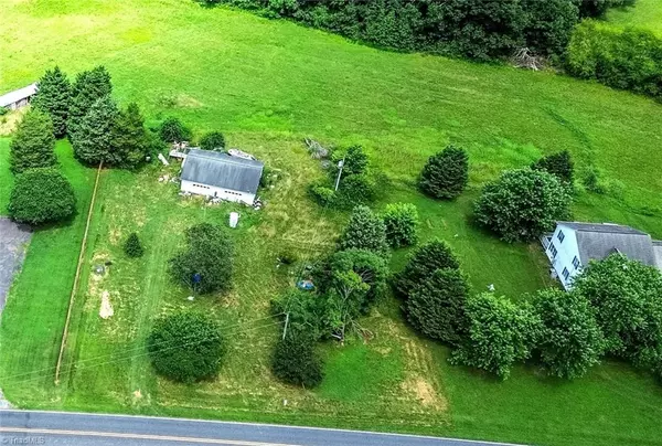 Statesville, NC 28625,218 Mountain View RD