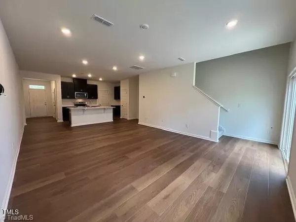 Mebane, NC 27302,144 Parker LN