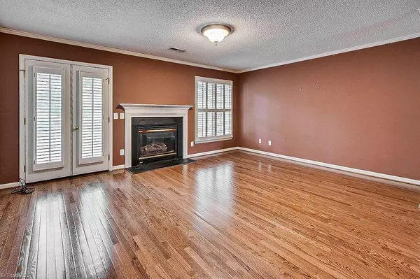 Asheboro, NC 27203,806-C Windermere CT