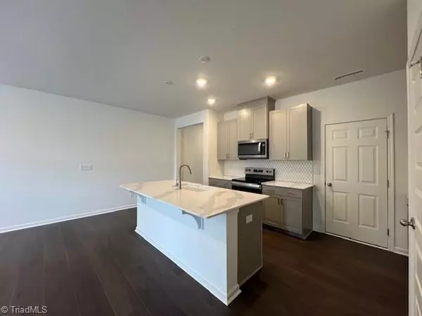 Mebane, NC 27302,158 Parker LN