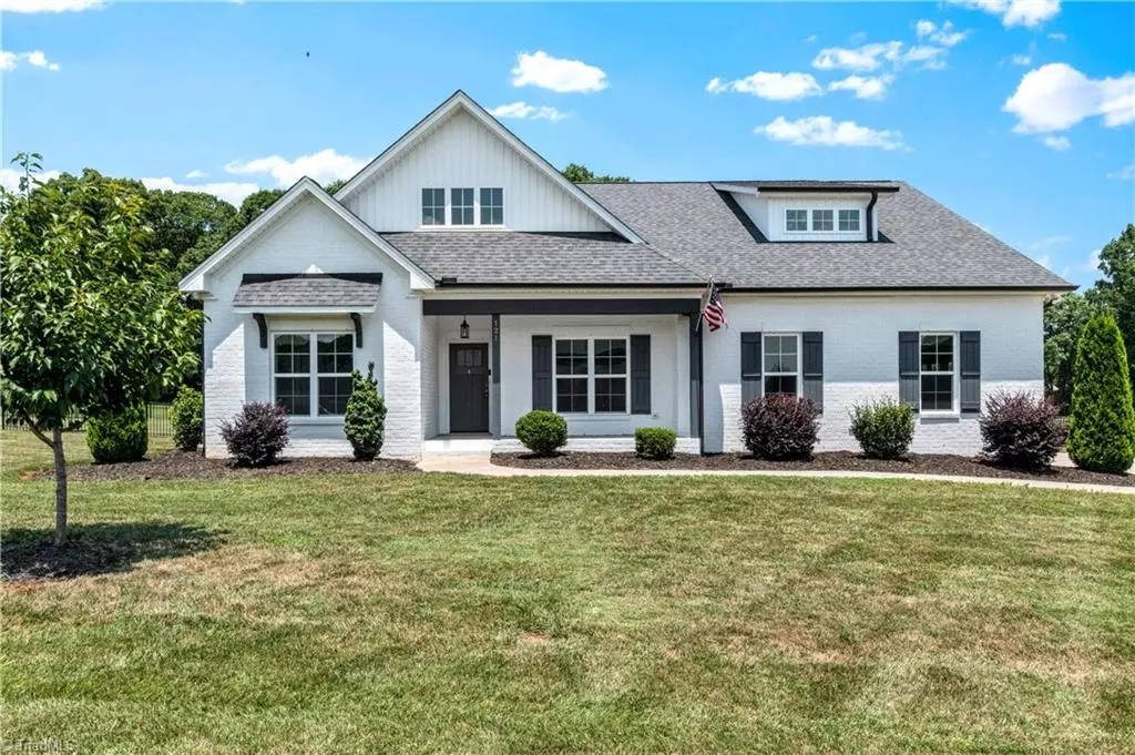 Advance, NC 27006,121 Beauchamp Oaks CT