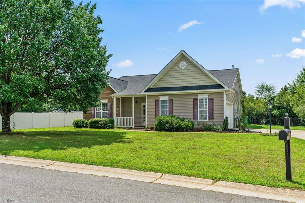 King, NC 27021,105 Derby DR