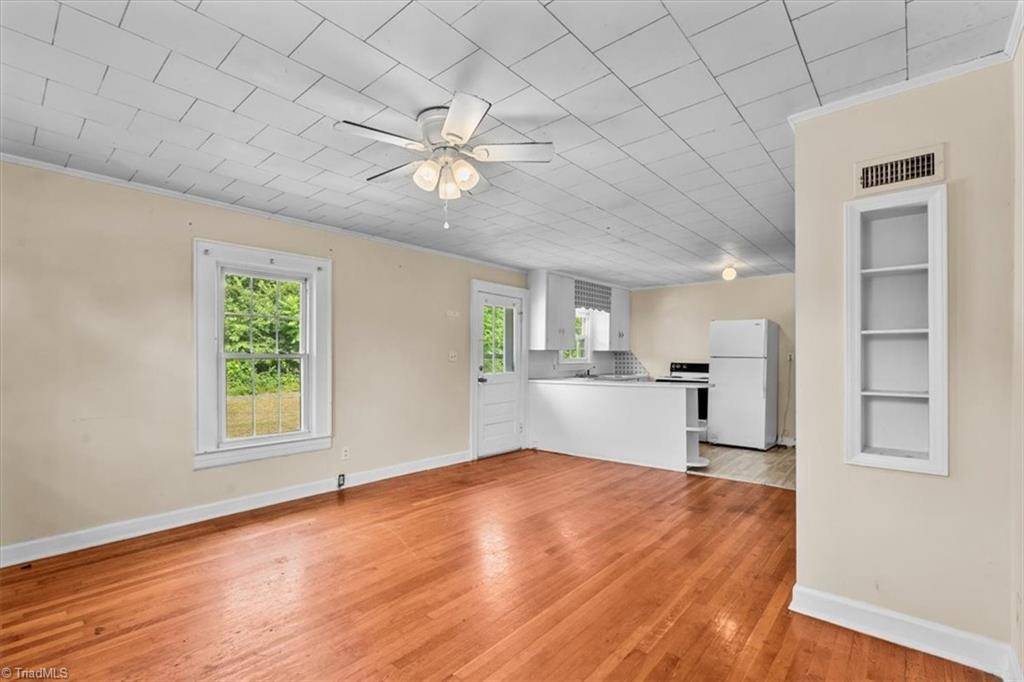 Archdale, NC 27263,525 Weaver AVE #A & B