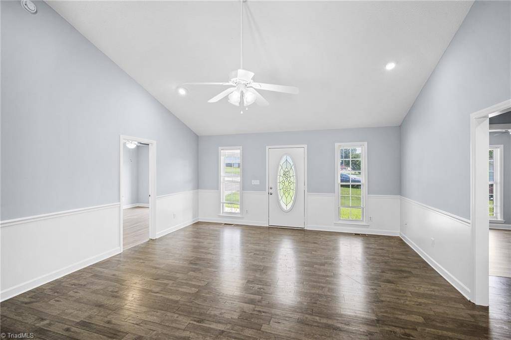 Thomasville, NC 27360,206 Bell DR