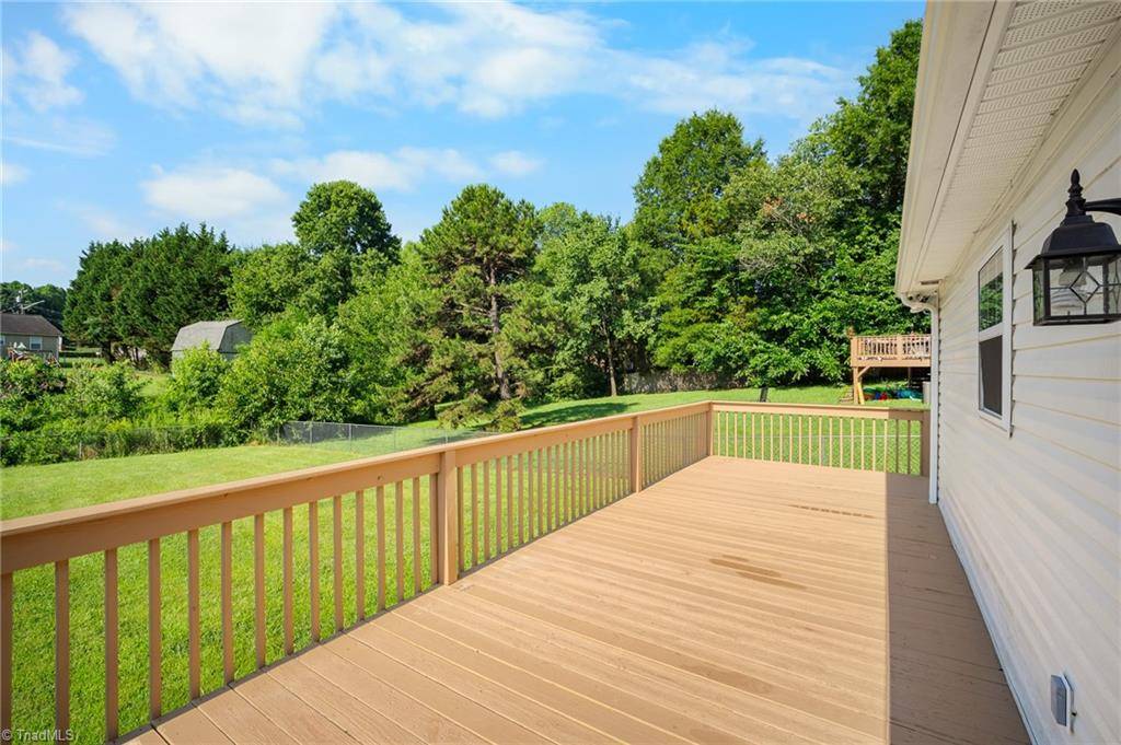 Thomasville, NC 27360,206 Bell DR