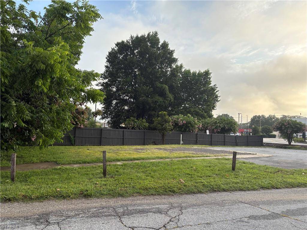 High Point, NC 27262,1700 Long ST