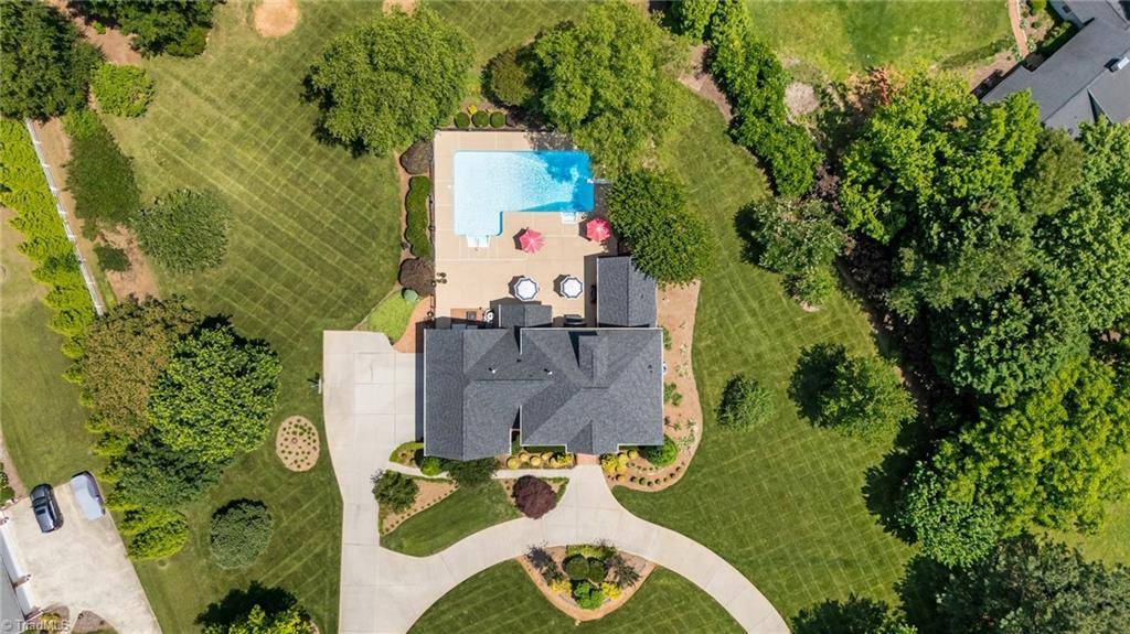 Oak Ridge, NC 27310,5902 Tarleton DR