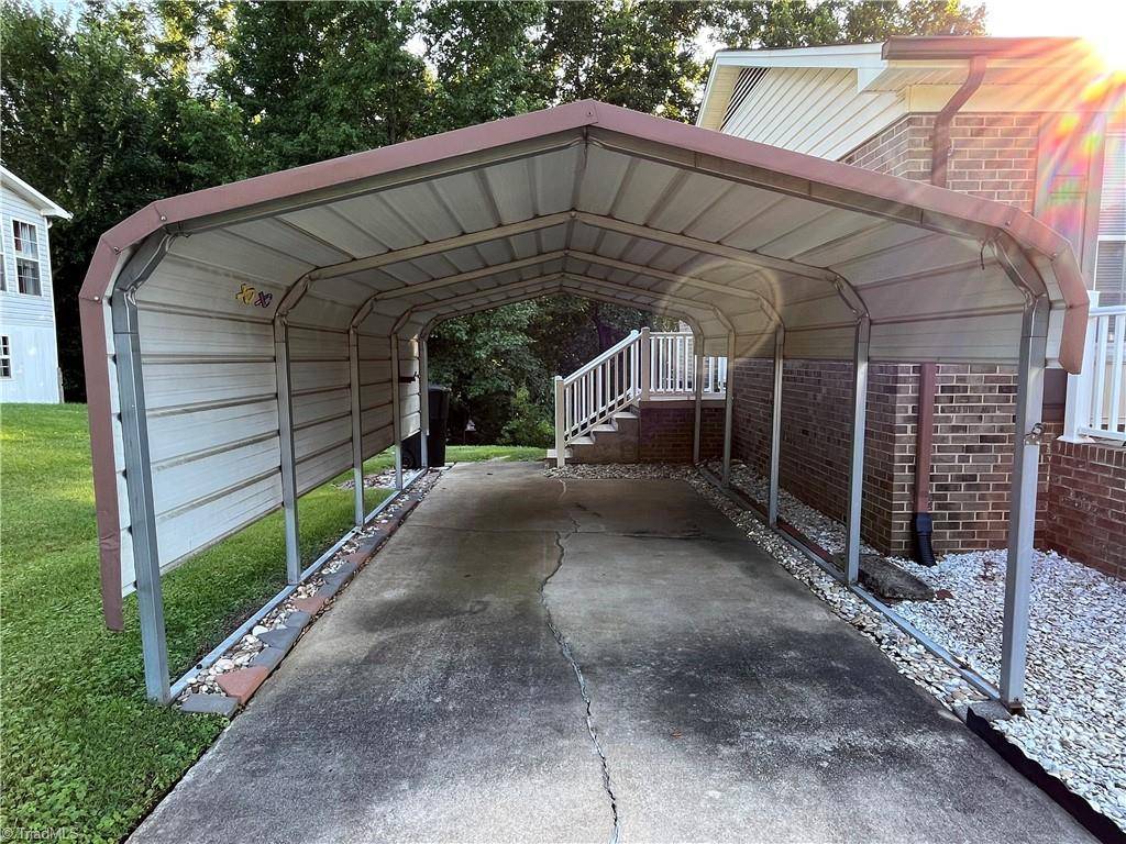 Burlington, NC 27217,2360 Buckingham RD