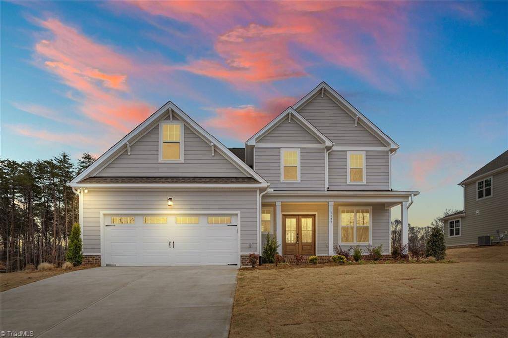 1129 Brookfield DR, Gibsonville, NC 27249
