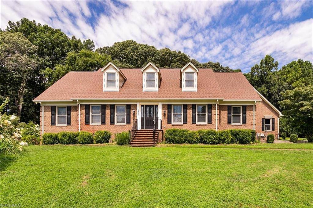 4905 Deer Pointe CT, Greensboro, NC 27406