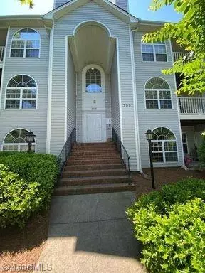334 Quietwood DR, Winston-salem, NC 27103