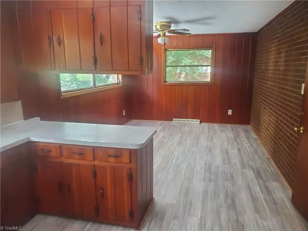 Kernersville, NC 27284,1514 Teague LN