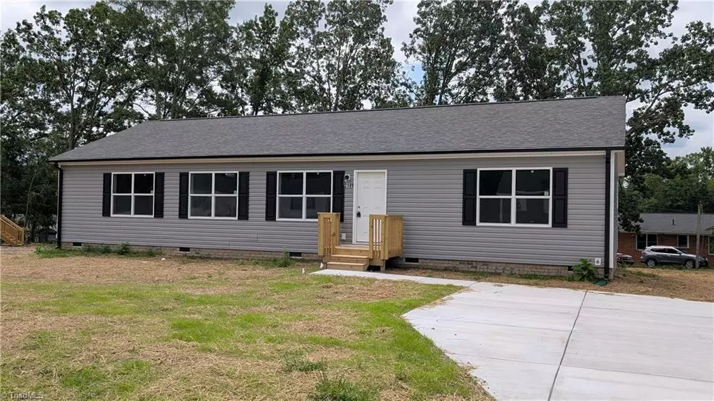 Burlington, NC 27217,2189 Meadow Ridge RD