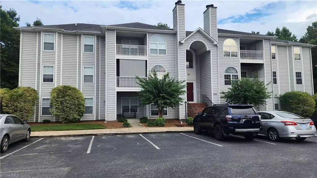 Greensboro, NC 27409,3638 Morris Farm DR #1C