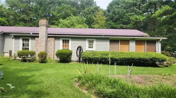 Winston-salem, NC 27107,842 Tom Livengood RD