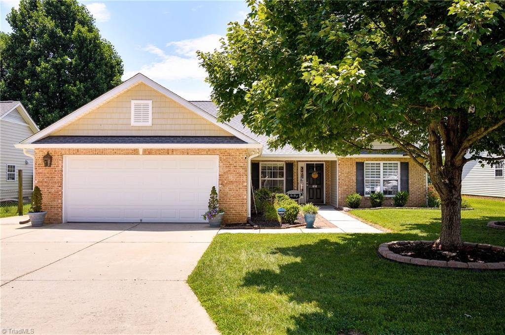 618 Pecan Ridge CIR, Kernersville, NC 27284