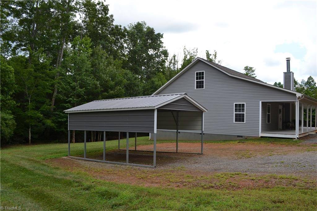 Sandy Ridge, NC 27046,2909 NC Highway 770