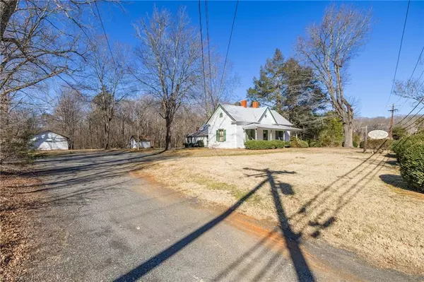 Summerfield, NC 27358,7026 Summerfield RD