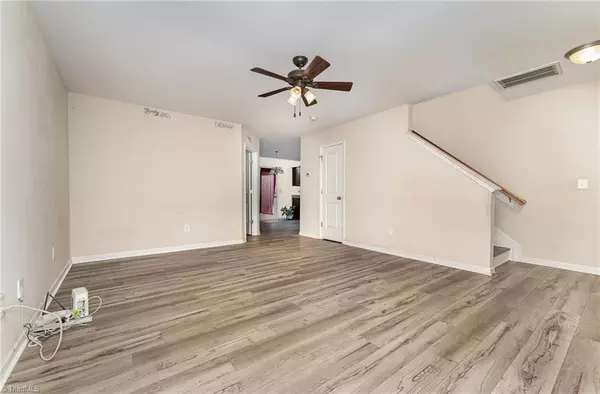 Greensboro, NC 27405,3661 Briarmeade RD