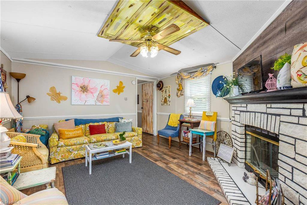 Elkin, NC 28621,1174 Byrds Curve RD