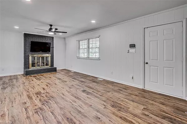 Archdale, NC 27263,1018 Robert LN