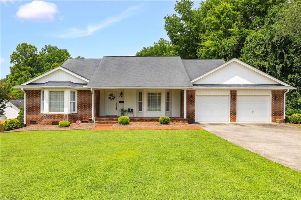 254 Peace Haven RD, Winston-salem, NC 27104