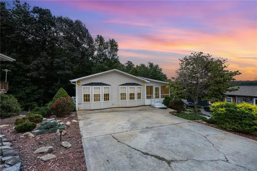 New London, NC 28127,115 Trails End LN