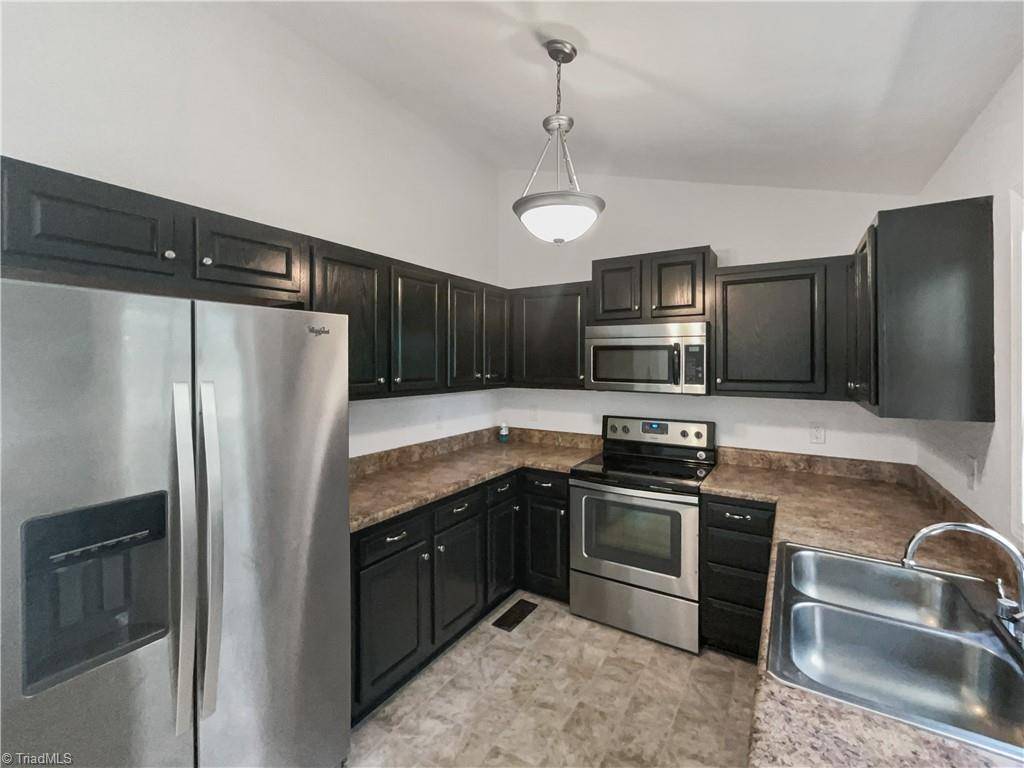 Thomasville, NC 27360,1312 Unity ST